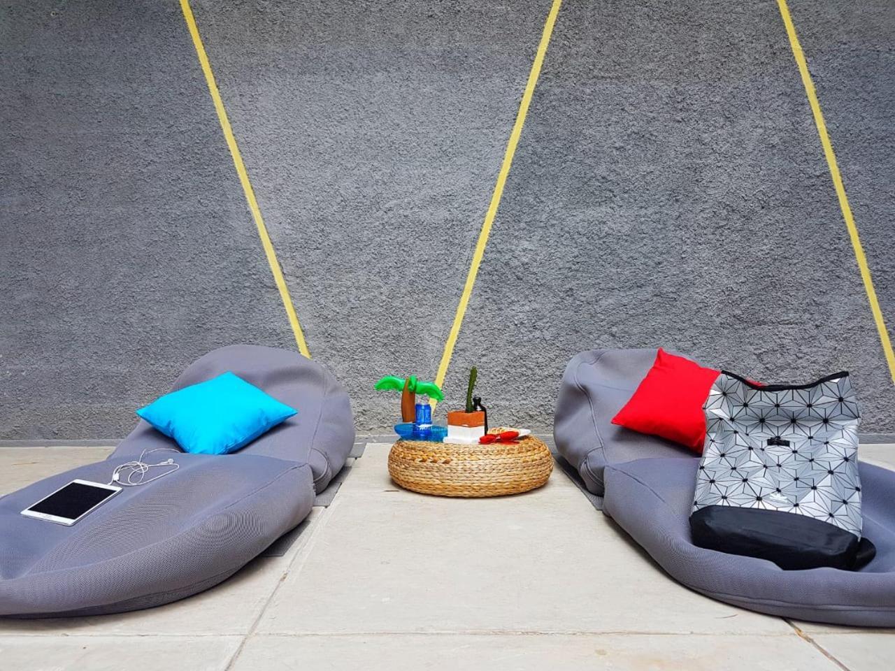 Nomad Hostel Kemang Cakarta Dış mekan fotoğraf