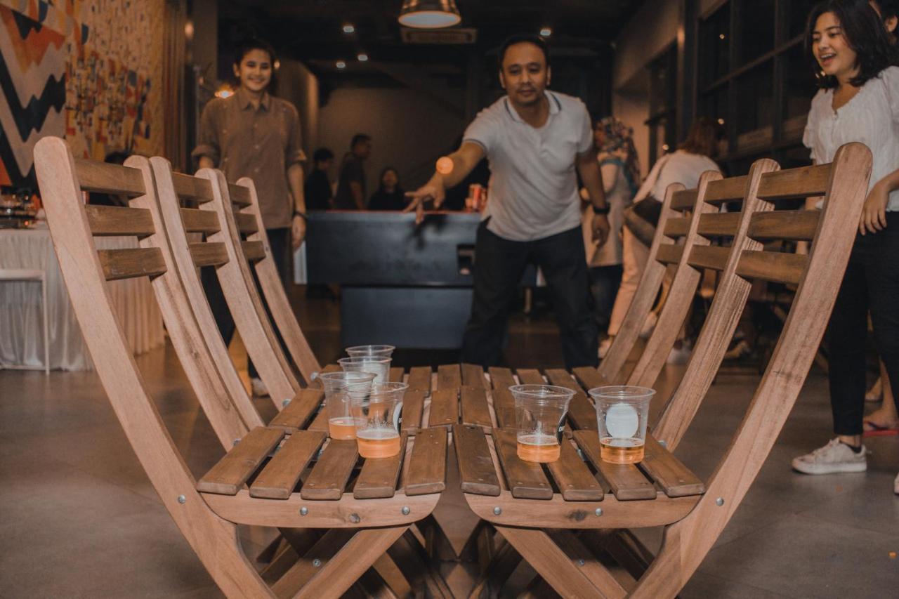 Nomad Hostel Kemang Cakarta Dış mekan fotoğraf