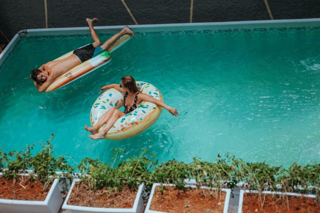 Nomad Hostel Kemang Cakarta Dış mekan fotoğraf