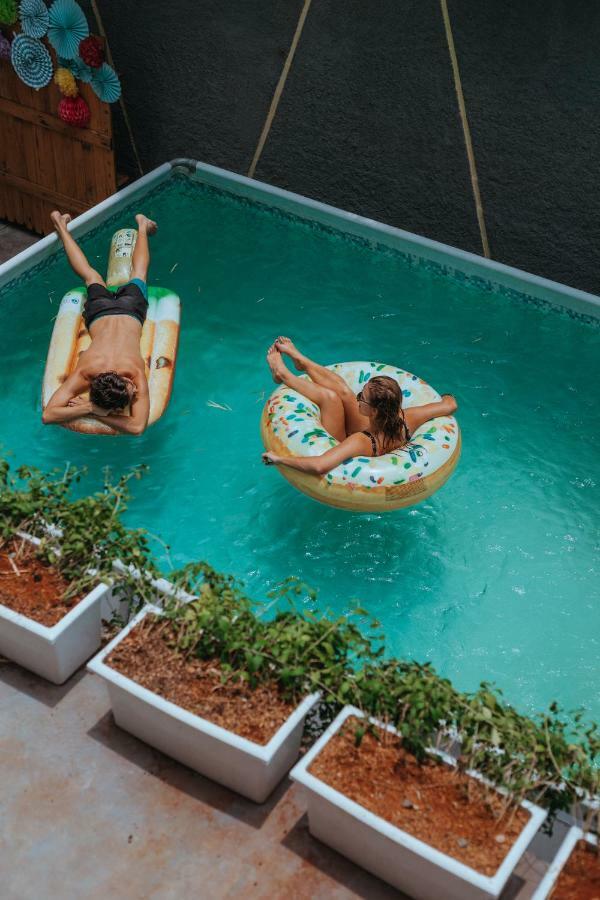 Nomad Hostel Kemang Cakarta Dış mekan fotoğraf